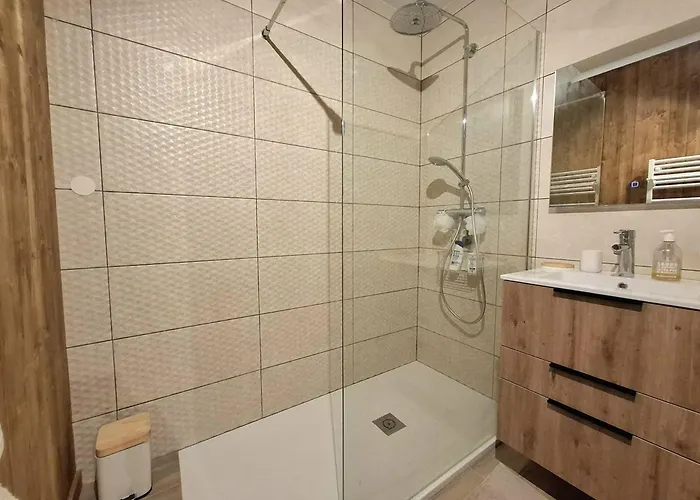 Apartment T2 Lumineux Avec Terrasse Proche Commerces Et Pistes - Fr-1-592-86 Font-Romeu-Odeillo-Via